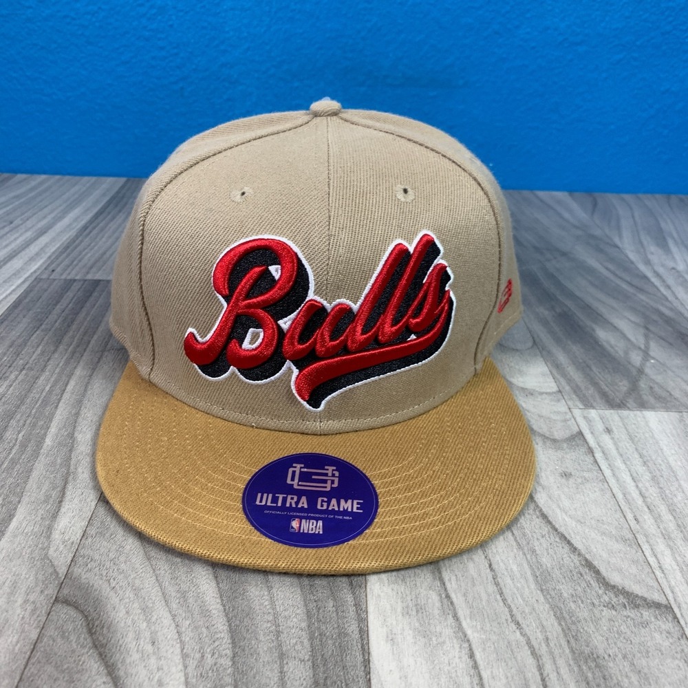 CHICAGO BULLS SNAPBACK HAT Tan Brown Flat Bill Script Logo Ultra Game Men NEW